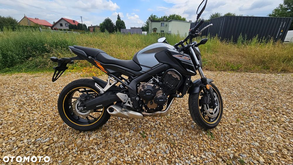 Honda CB - 6