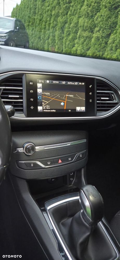Peugeot 308 1.6 HDi Style - 16