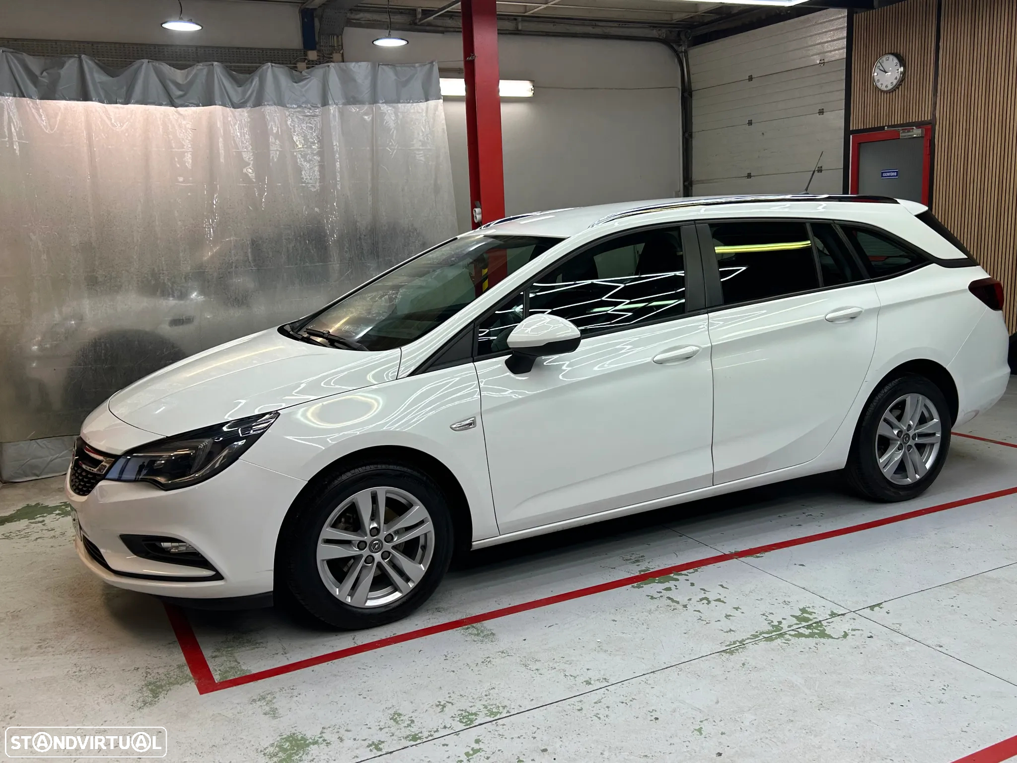 Opel Astra Sports Tourer 1.6 CDTI Ecotec Business Edition S/S - 4