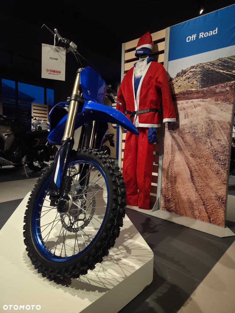 Yamaha YZ - 11