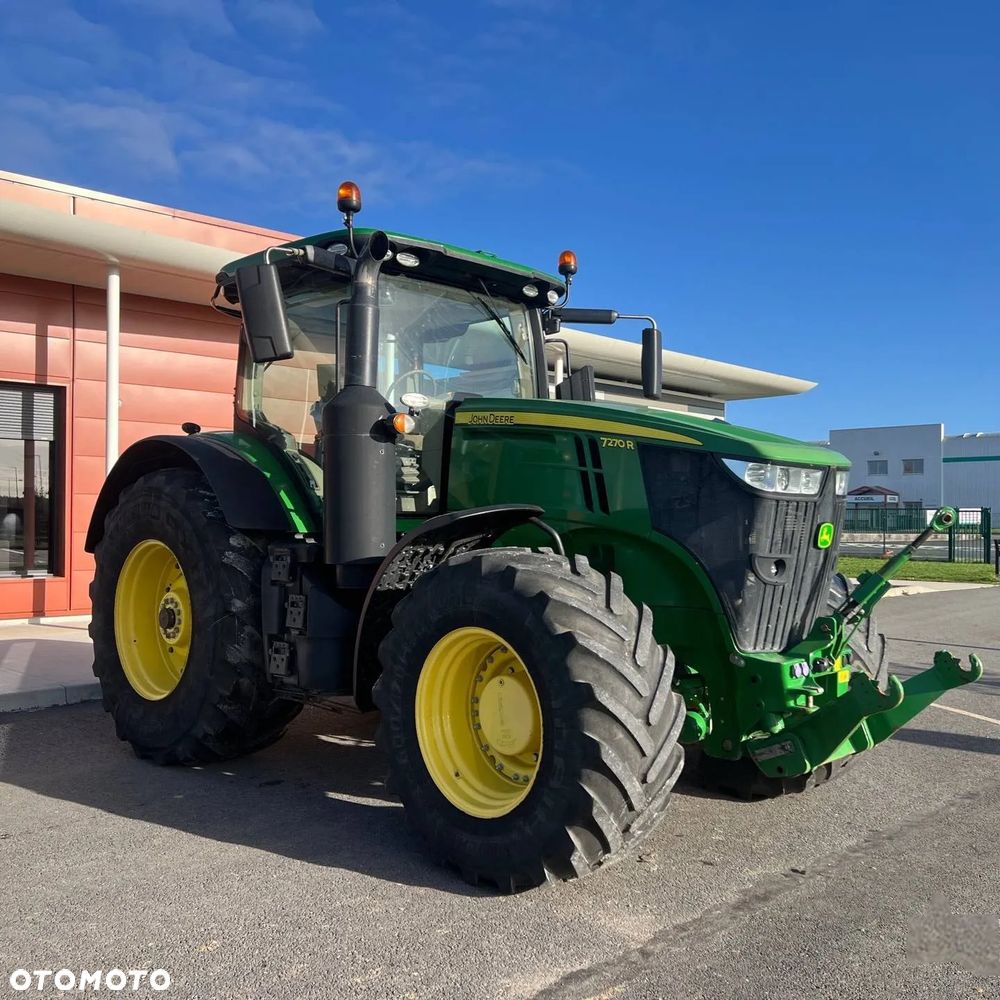 John Deere 7270R - 8