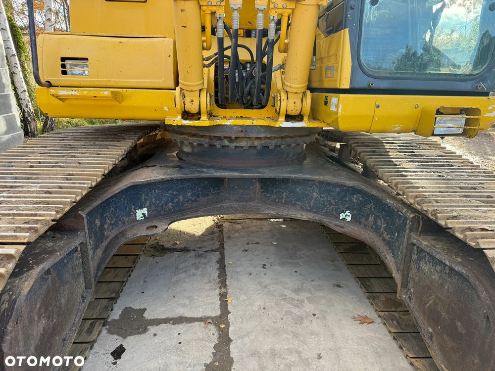 Komatsu PC 360 LC -10 - 19