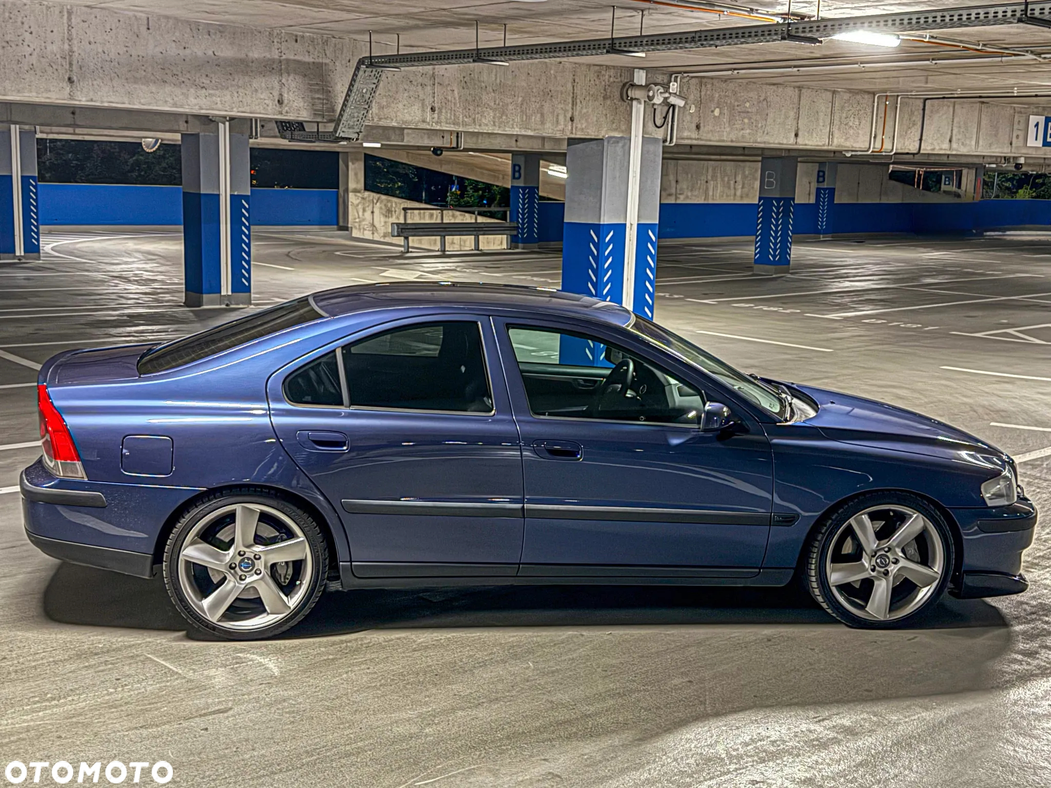Volvo S60 2.5 R AWD - 6