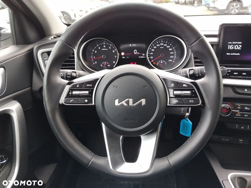 Kia XCeed 1.5 T-GDI M - 10