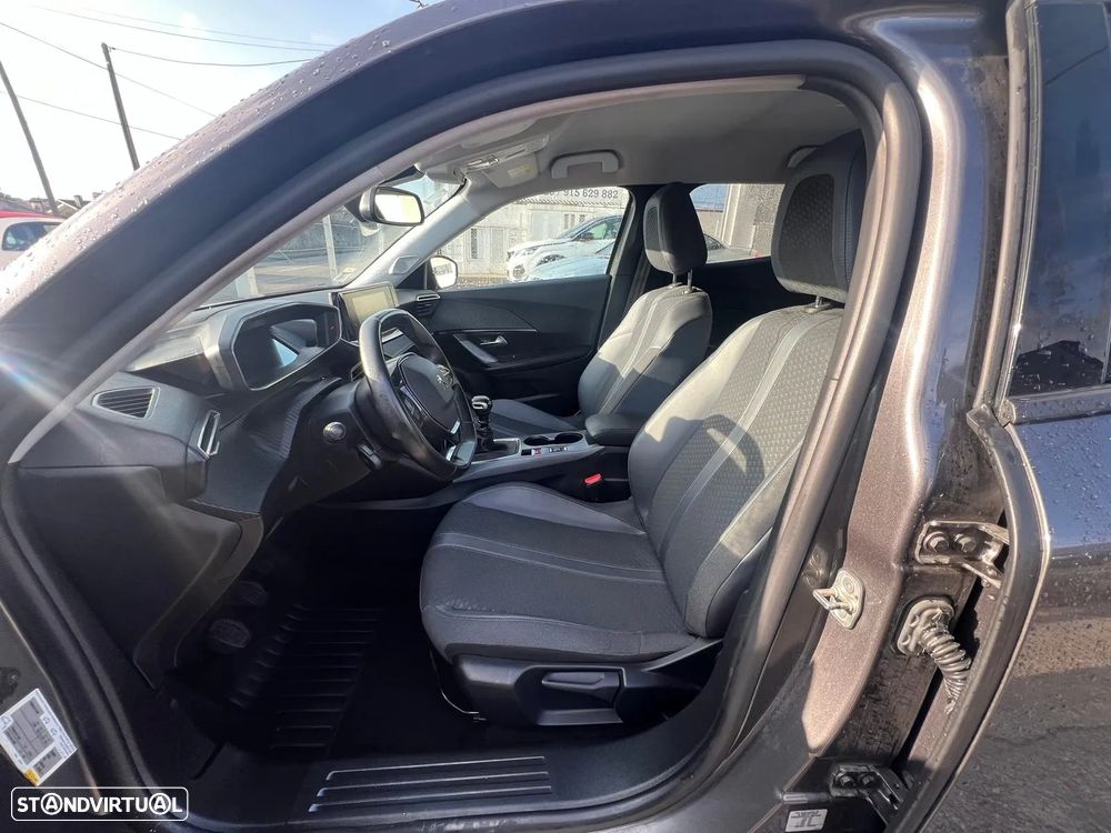 Peugeot 2008 1.5 BlueHDi Allure - 7