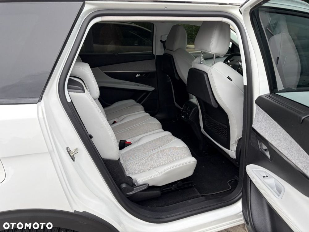 Peugeot 5008 1.5 BlueHDi Allure S&S - 19