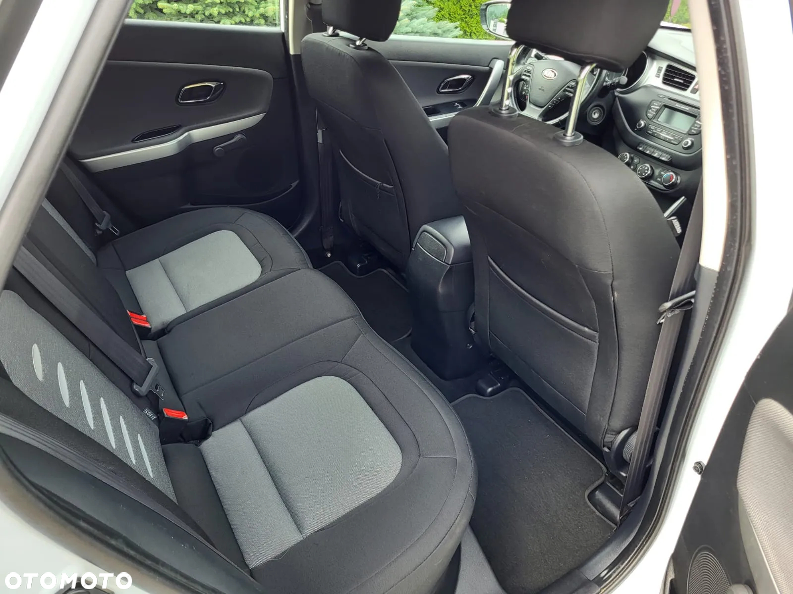 Kia Ceed 1.6 GDI DCT SW Platinum Edition - 9