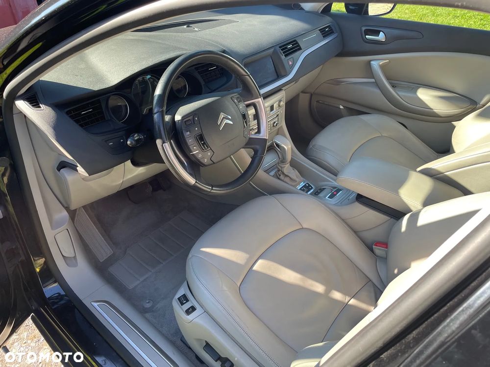 Citroën C5 Tourer 3.0 V6 Exclusive - 8