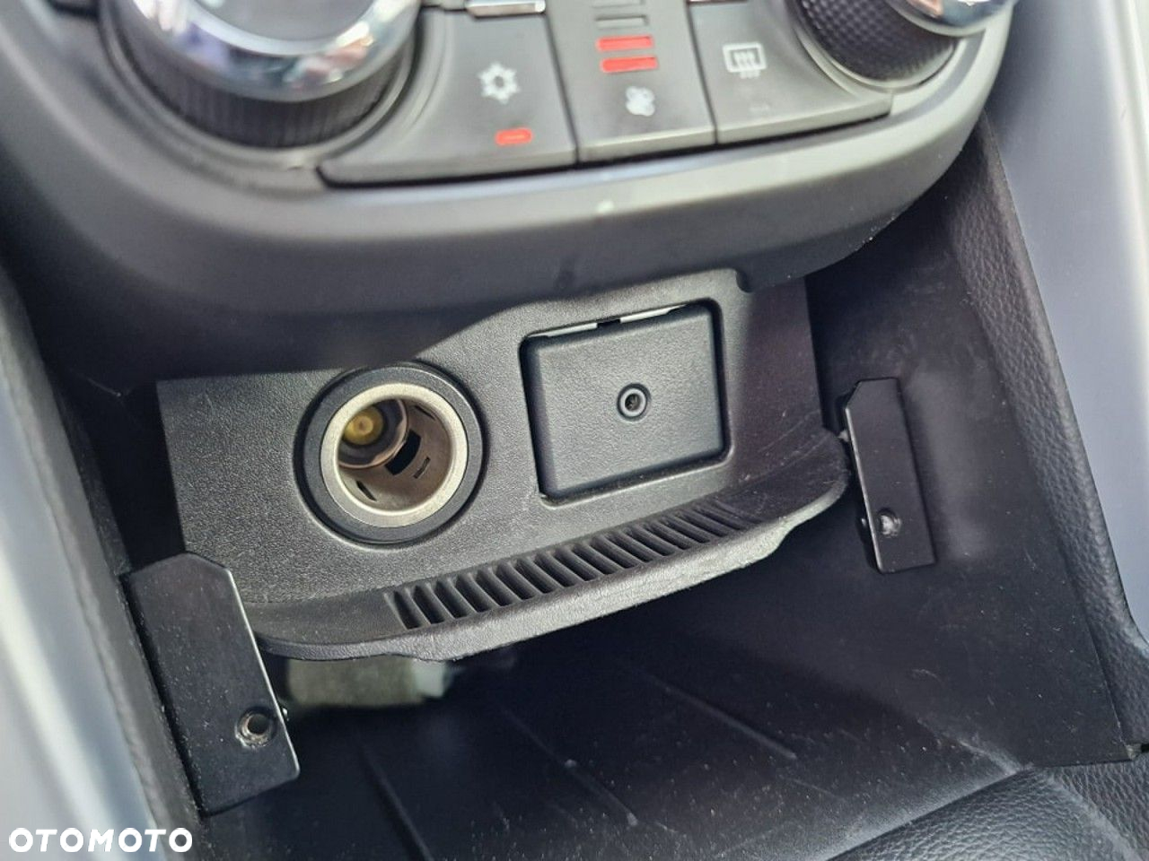 Opel Zafira Tourer 2.0 CDTI Automatik Active - 24