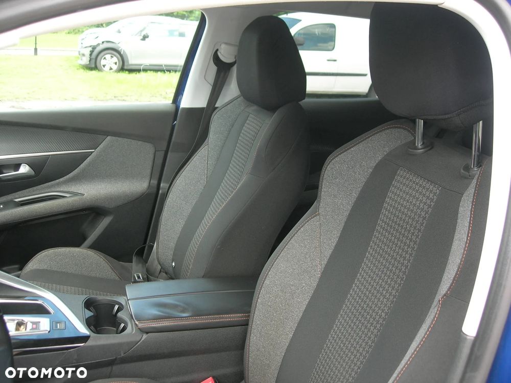 Peugeot 3008 - 15