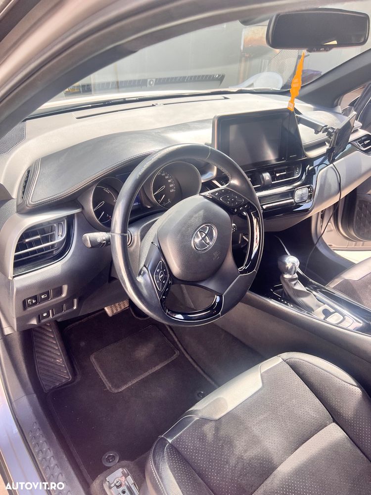 Toyota C-HR - 2