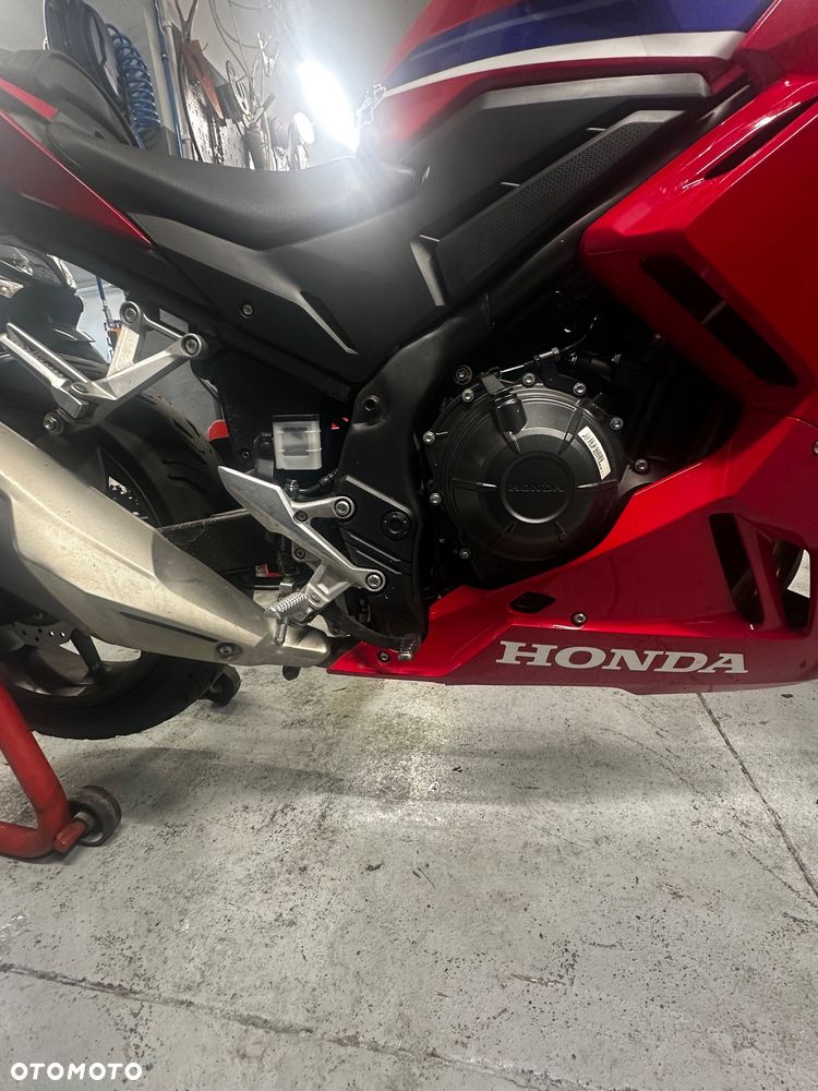 Honda CBR - 7