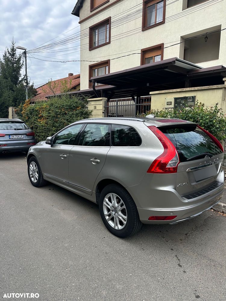 Volvo XC 60 D4AWD Kinetic - 4