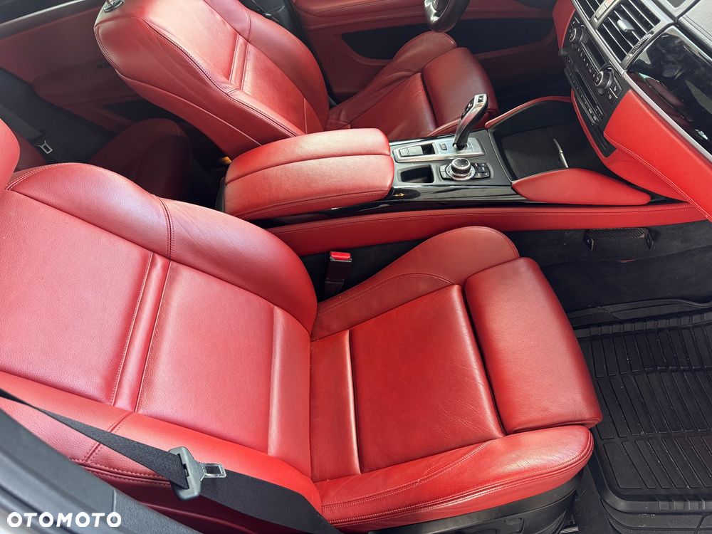 BMW X6M - 20
