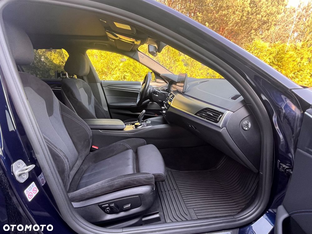 BMW Seria 5 520d M Sport Edition - 21