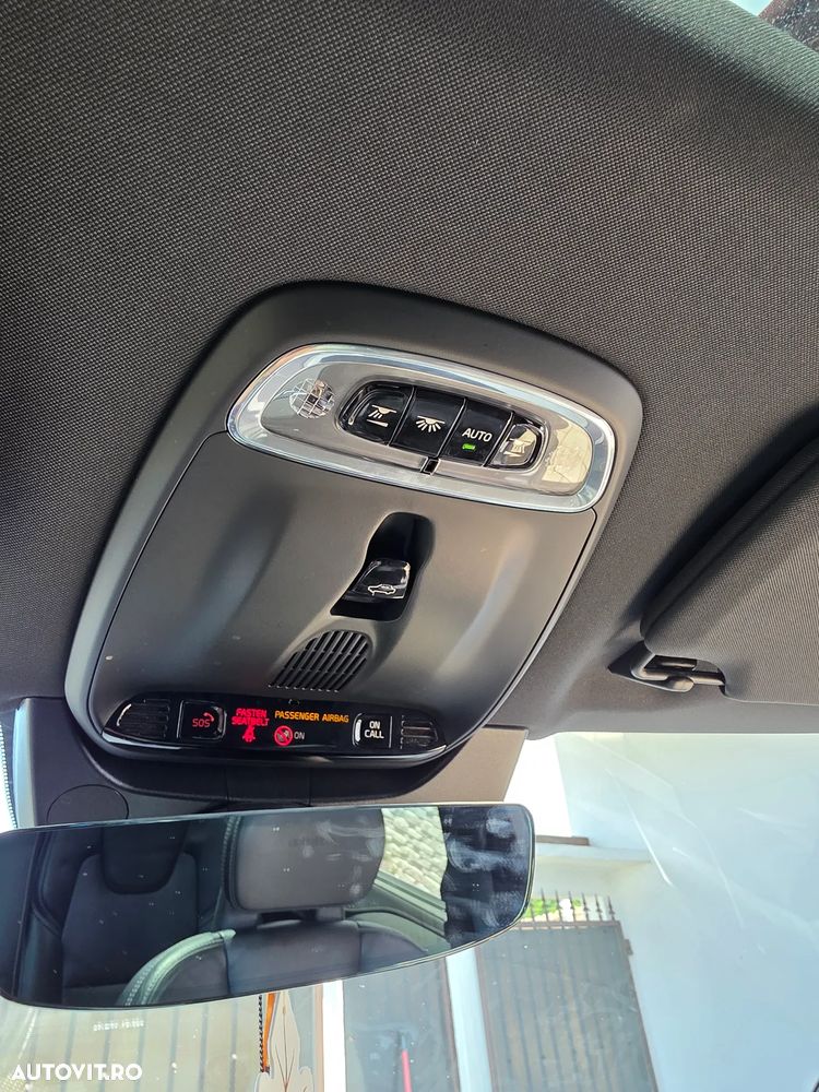 Volvo XC 90 B5 D AWD Geartronic Inscription - 28