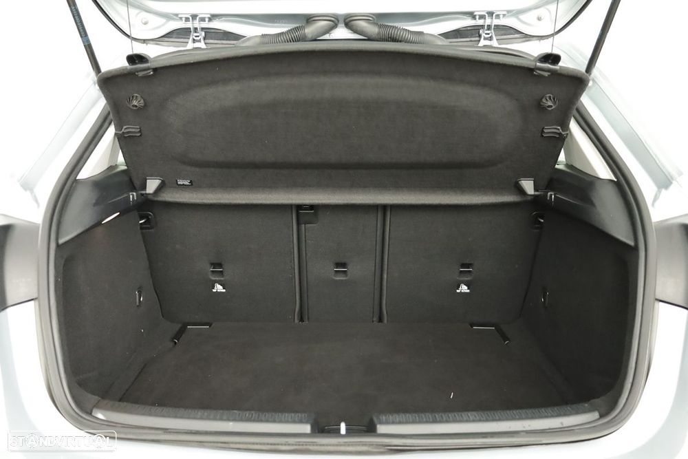 Mercedes-Benz A 200 Standard - 24