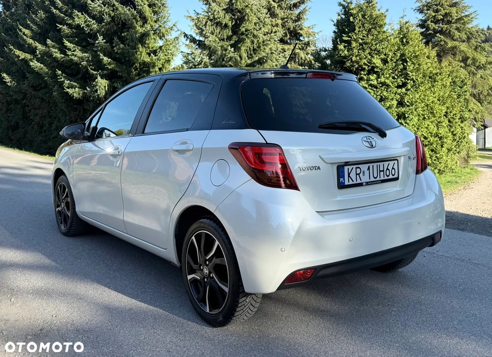 Toyota Yaris 1.33 Selection Vibe - 8