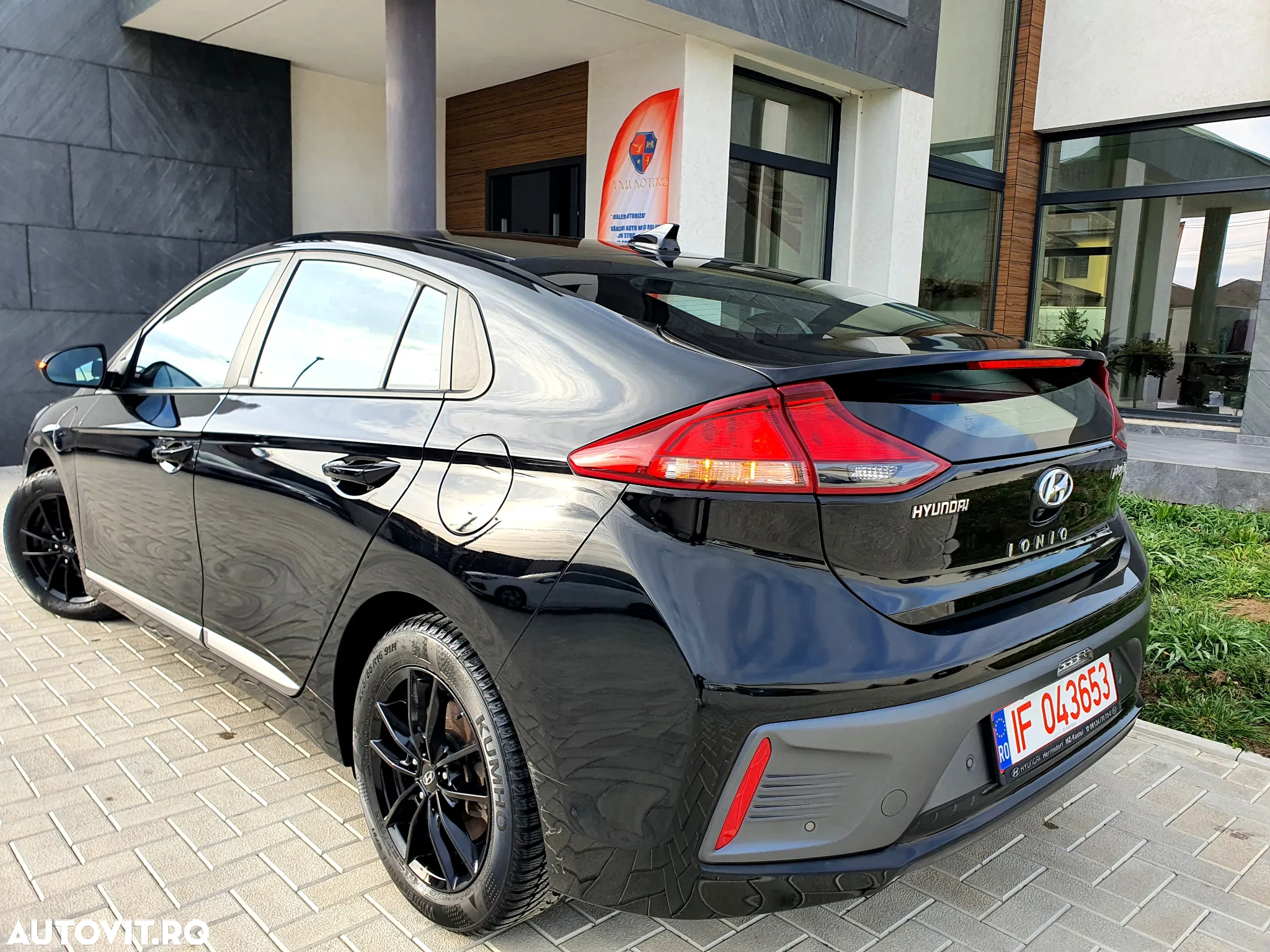 Hyundai IONIQ Plug-in-Hybrid 1.6 GDI Style - 7