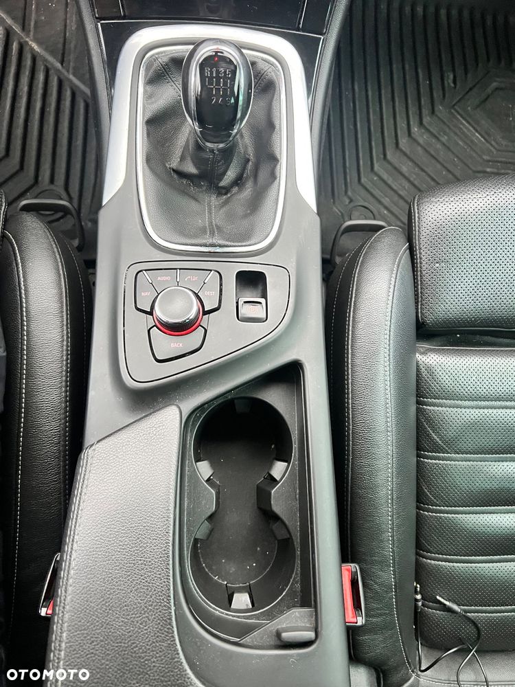 Opel Insignia 2.0 CDTI Cosmo - 12