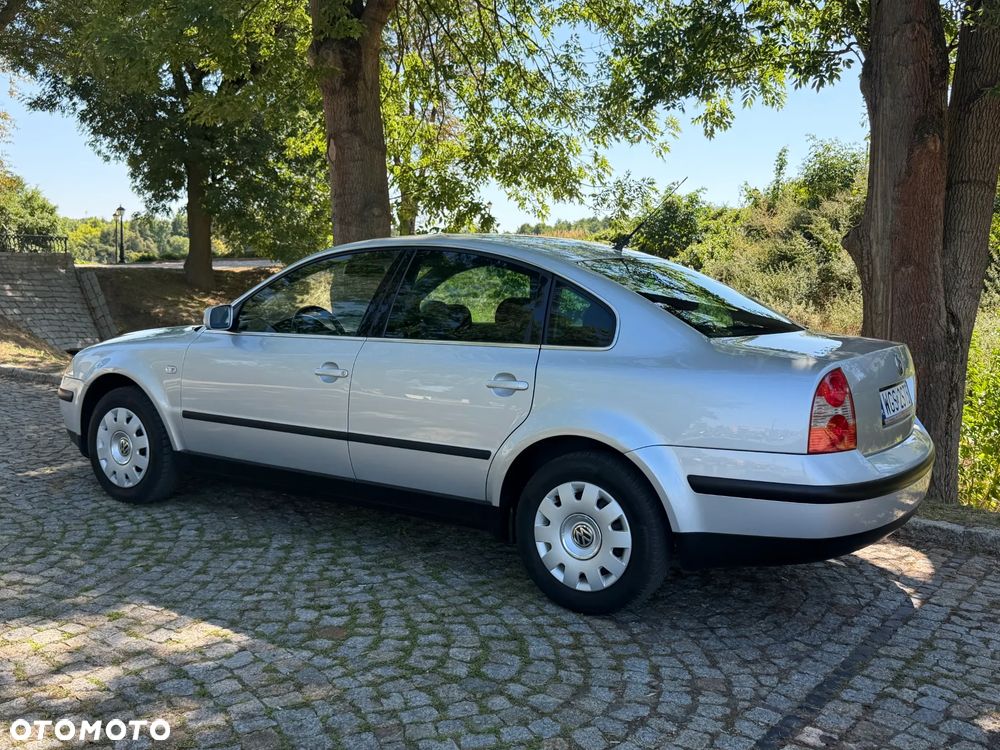 Volkswagen Passat 1.9 TDI - 6