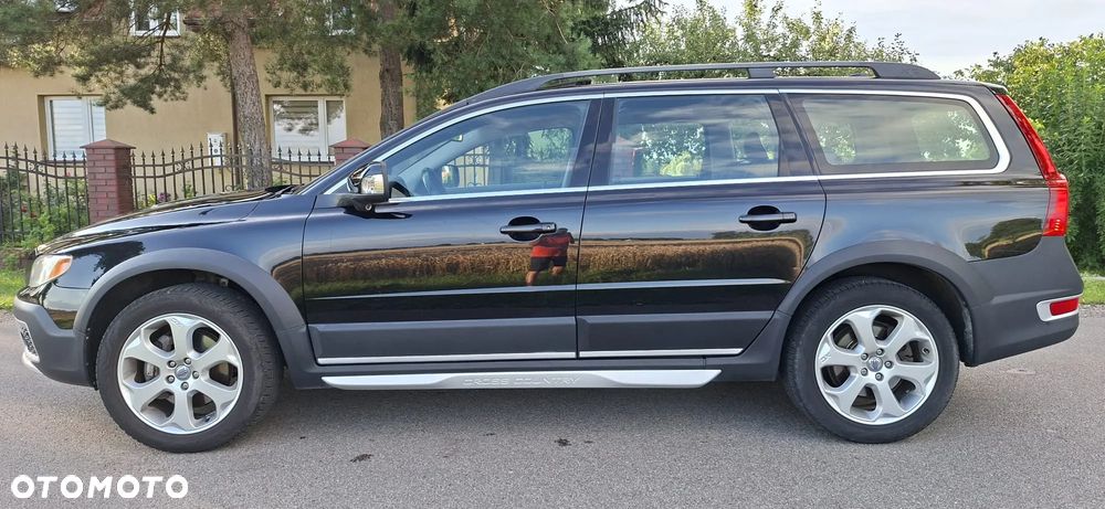 Volvo XC 70 2.4D AWD Kinetic - 28