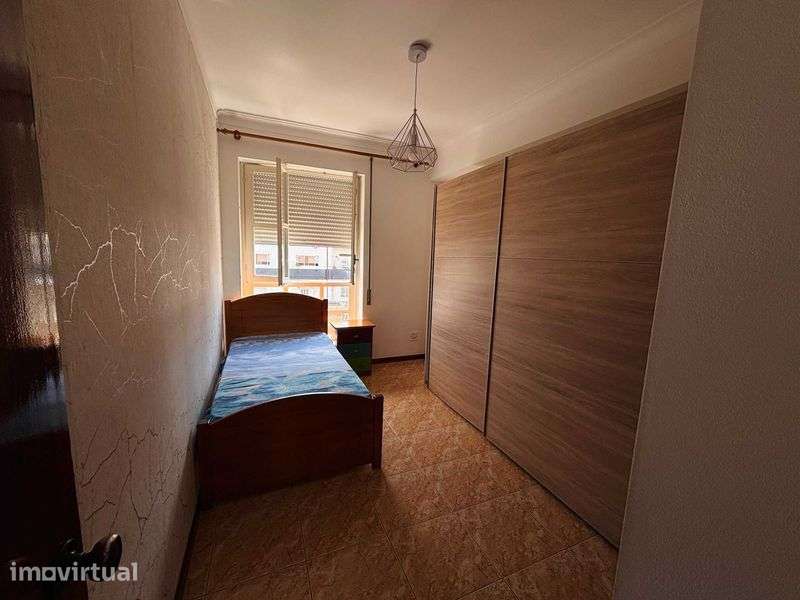 Arrenda-se Apartamento T3 – Centro de Soure - Grande imagem: 4/10