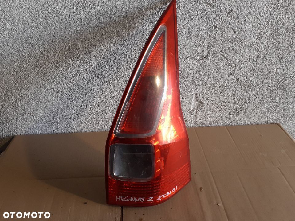 LAMPA TYŁ TYLNA PRAWA RENAULT MEGANE II KOMBI LIFT - 1