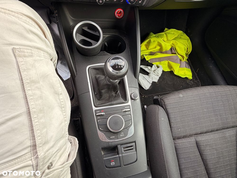 Audi A3 Sportback 2.0 TDI (clean diesel) S line Sportpaket - 20