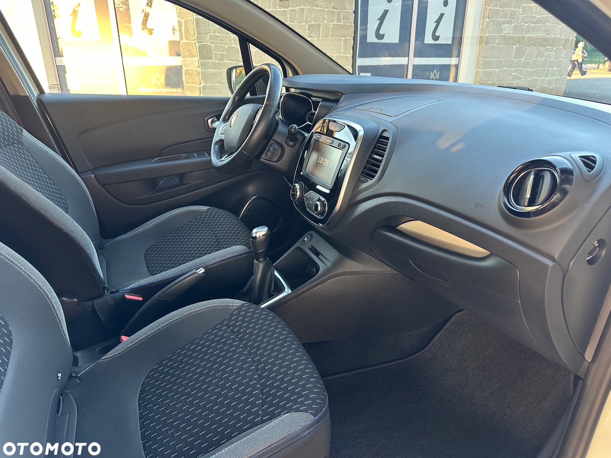 Renault Captur ENERGY TCe 90 Start&Stop Luxe - 33