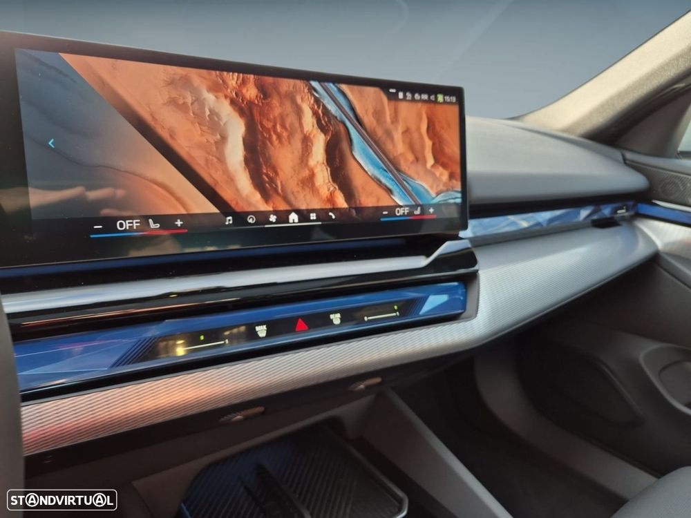 BMW i5 eDrive40 Pack Desportivo M - 22