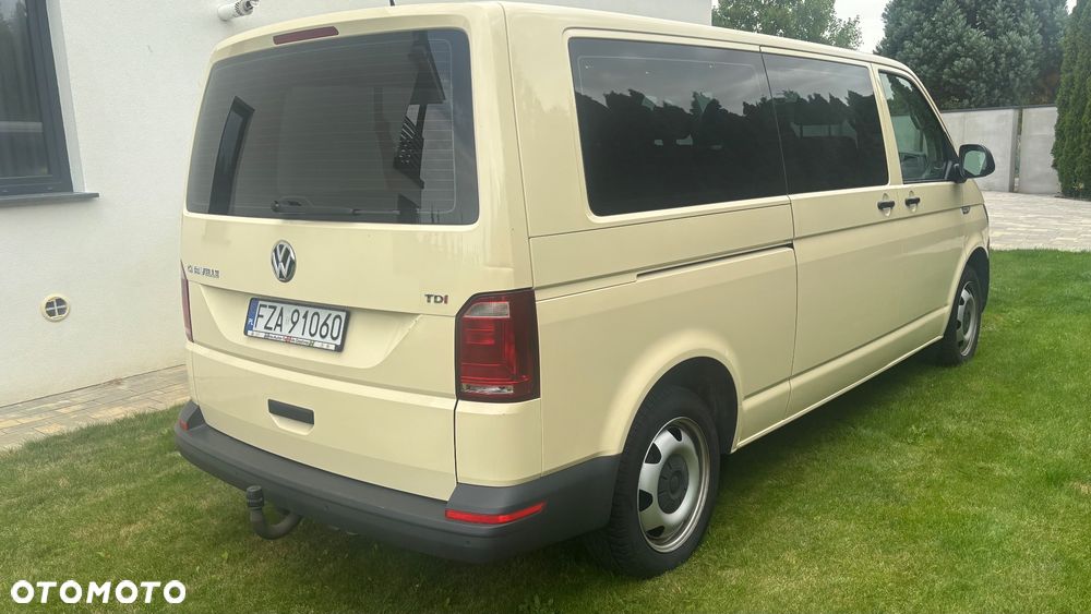 Volkswagen Caravelle 2.0 TDI L2 Trendline DSG - 8