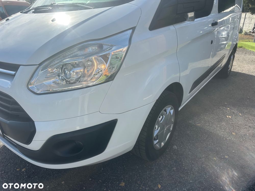 Ford Transit Custom 2.0 130ps 2017/18 6oso. L2 Klima kamera tempomat - 14