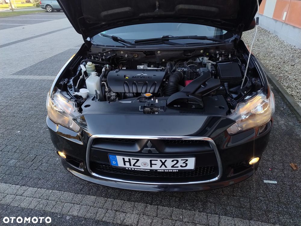 Mitsubishi Lancer 1.8 Intense - 23