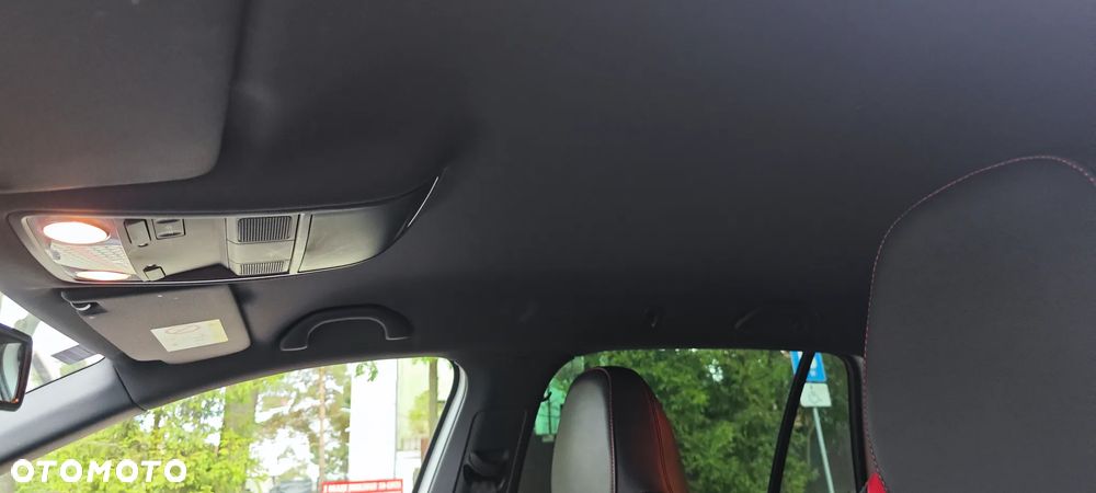 Skoda Octavia 2.0 TDI RS Challenge DSG - 36