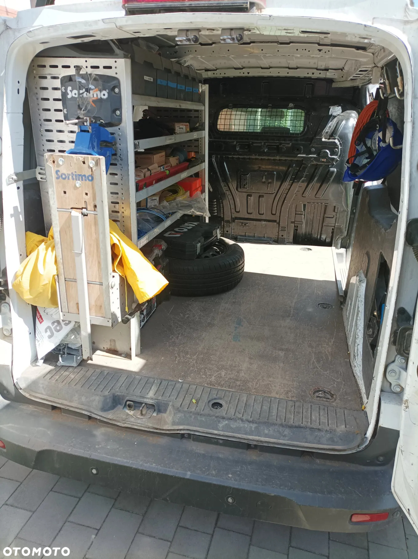 Ford TRANSIT CONNECT - 6
