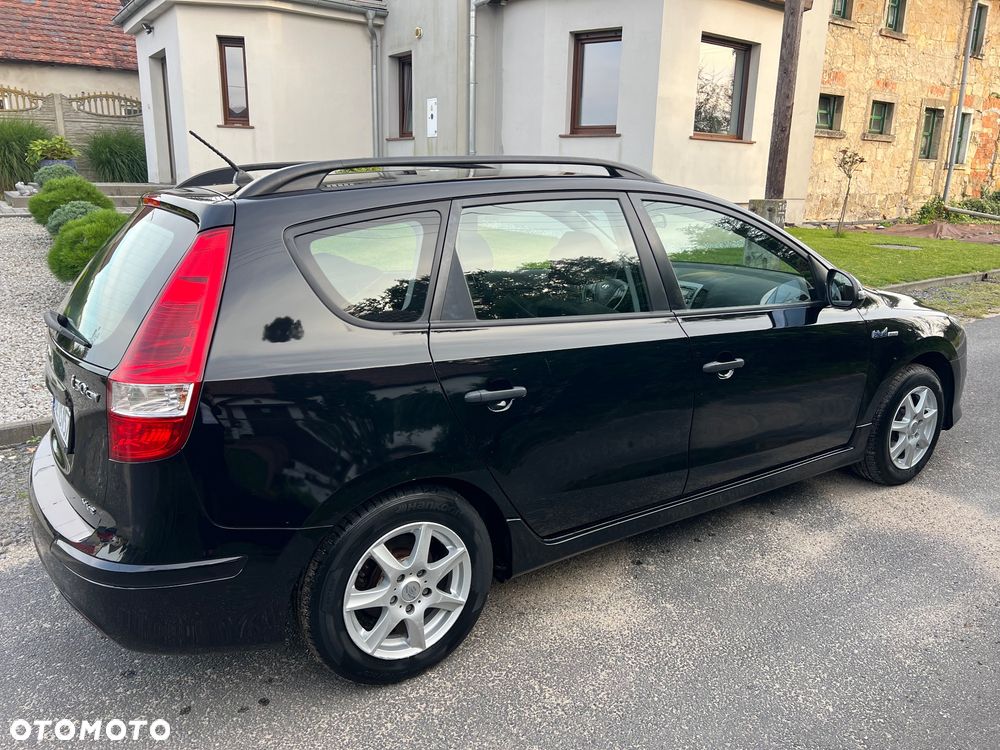Hyundai i30 1.6 blue Comfort - 6