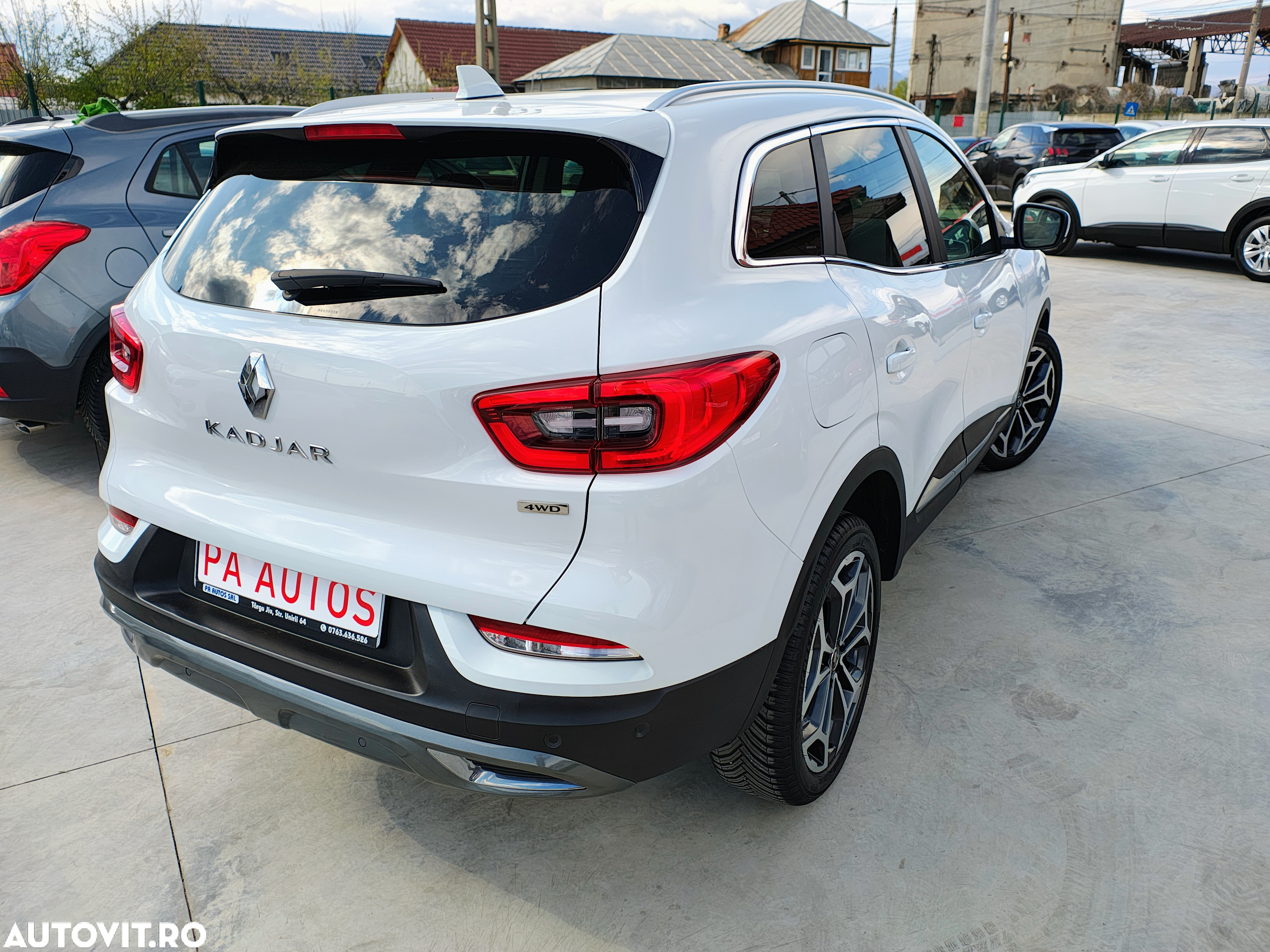Renault Kadjar BLUE dCi 4X4 Intens - 3