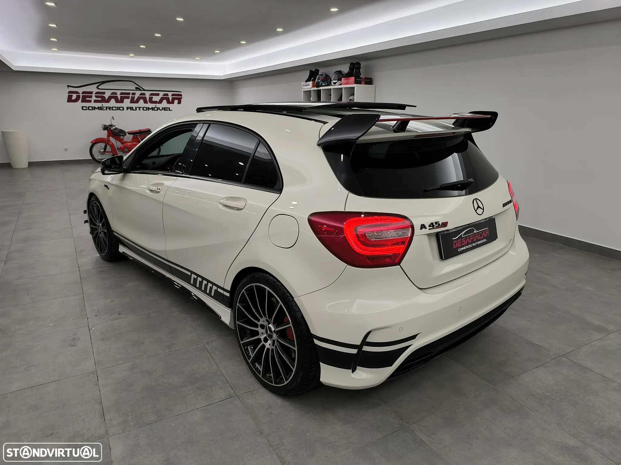 Mercedes-Benz A 45 AMG 4Matic Speedshift 7G-DCT - 8