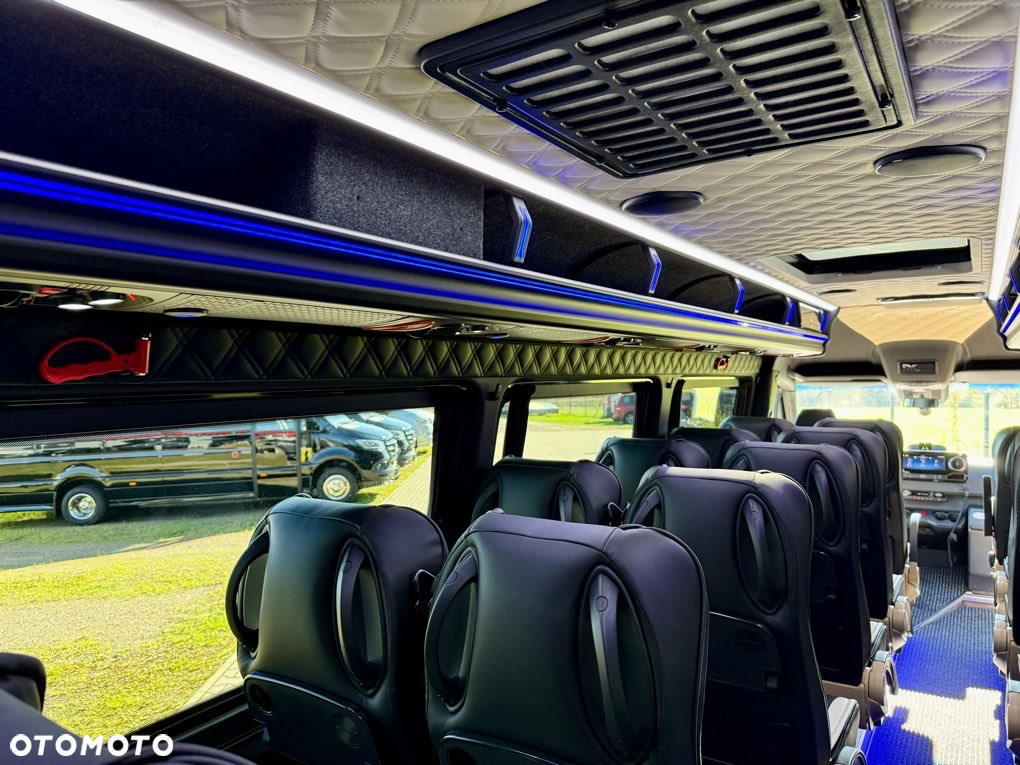 Mercedes-Benz Sprinter 519 Tourist Line GSR II - 17