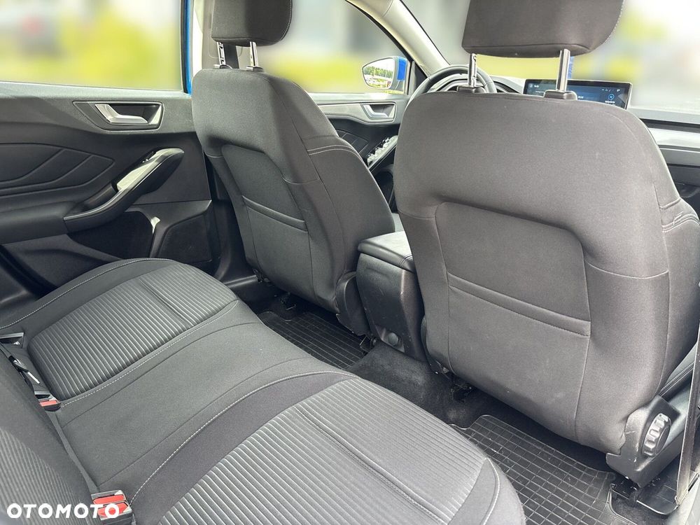 Ford Focus - 17