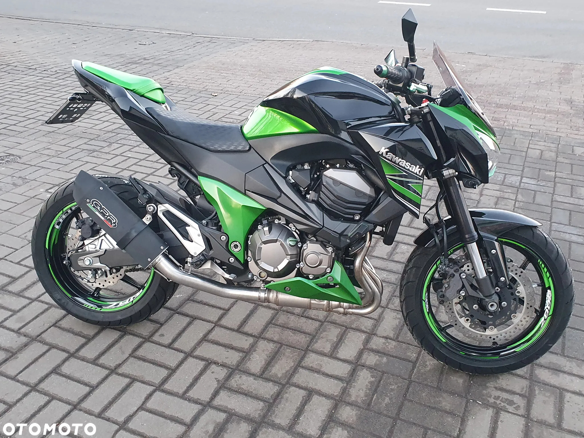 Kawasaki Z - 10