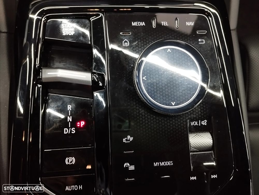 BMW 520 d Pack Desportivo M - 37