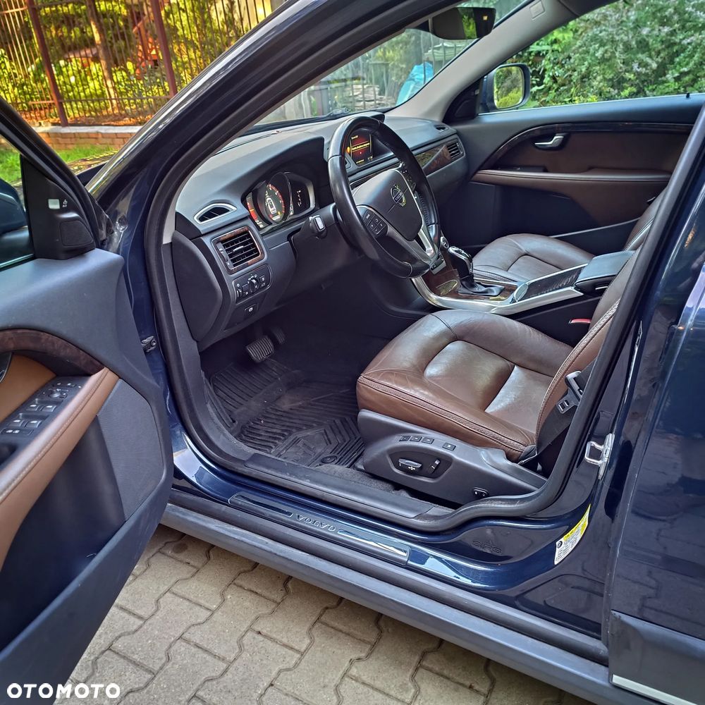 Volvo XC 70 T6 AWD Dynamic Summum - 8