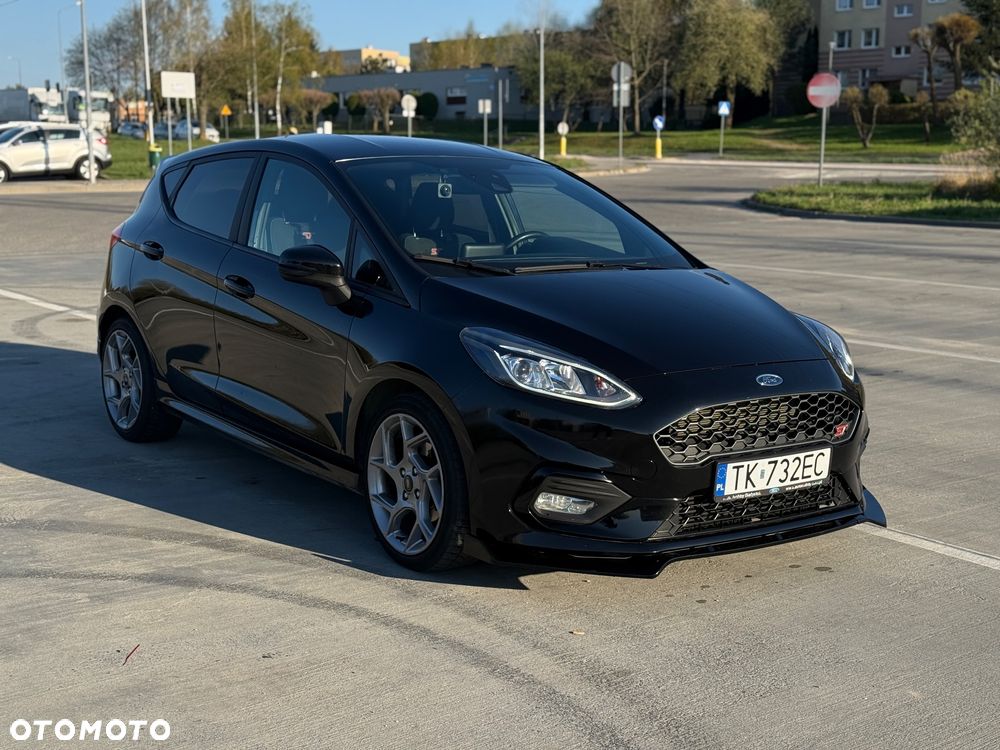 Ford Fiesta - 4