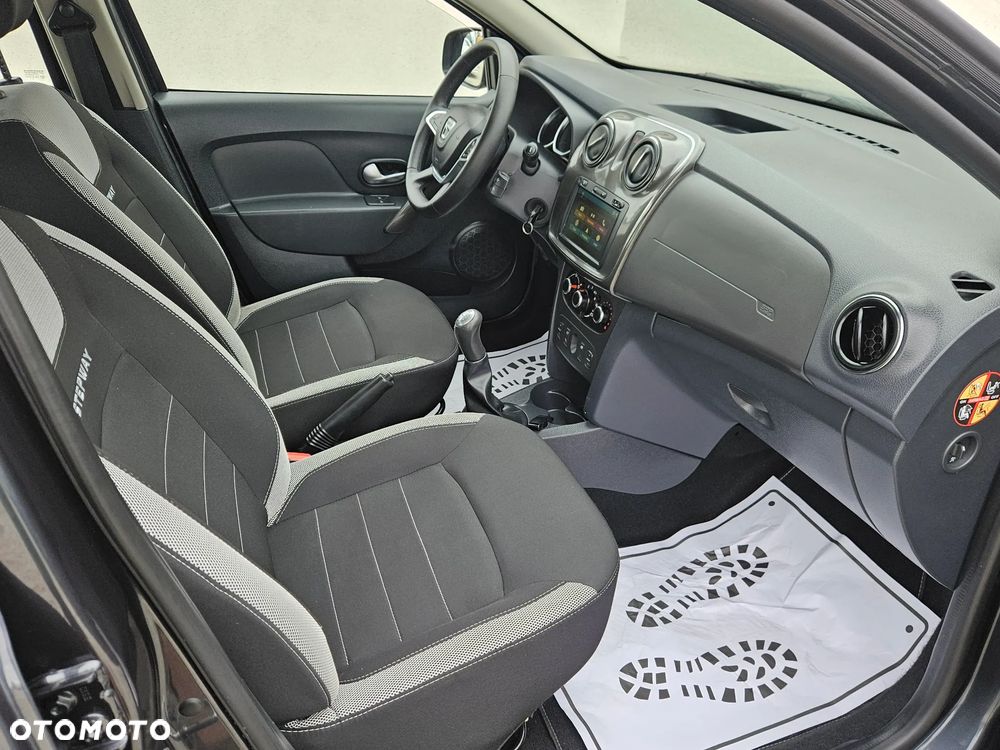 Dacia Sandero Stepway TCe 90 Prestige - 10