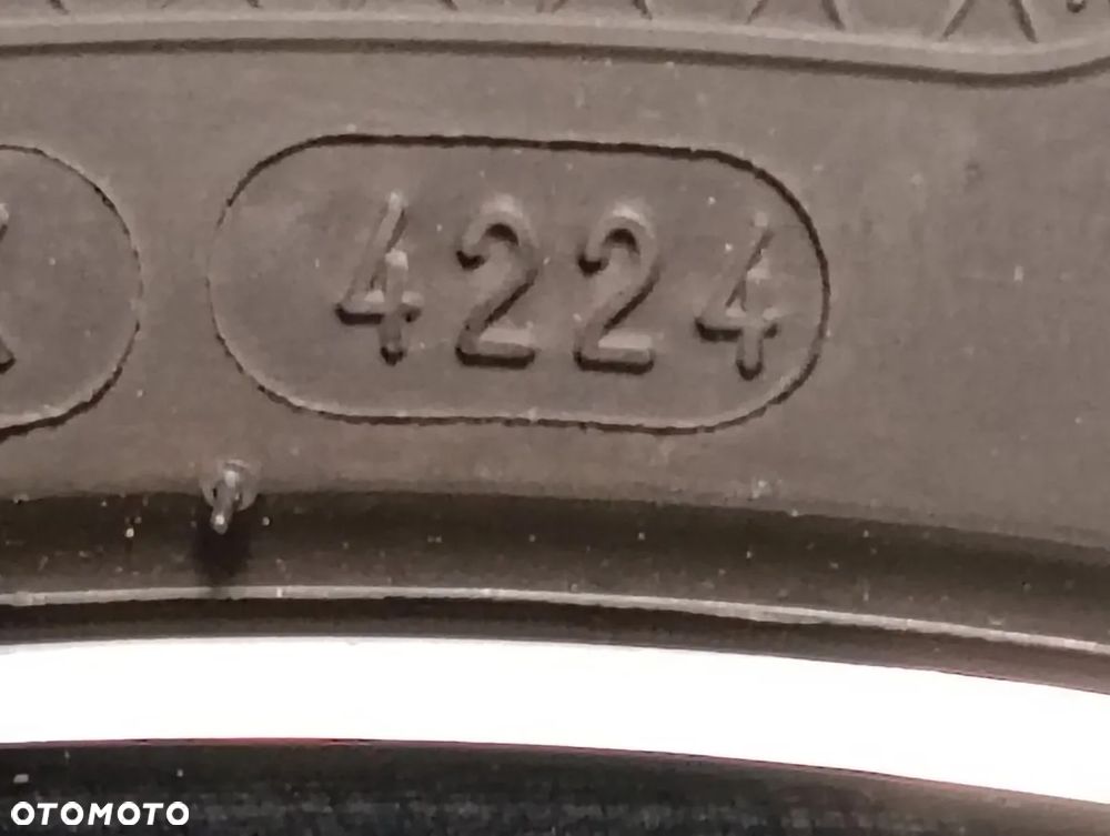 TOYOTA RAV4 od 2019r Koła z Oponami Zimowymi 225/55 R18 KLEBER - 9