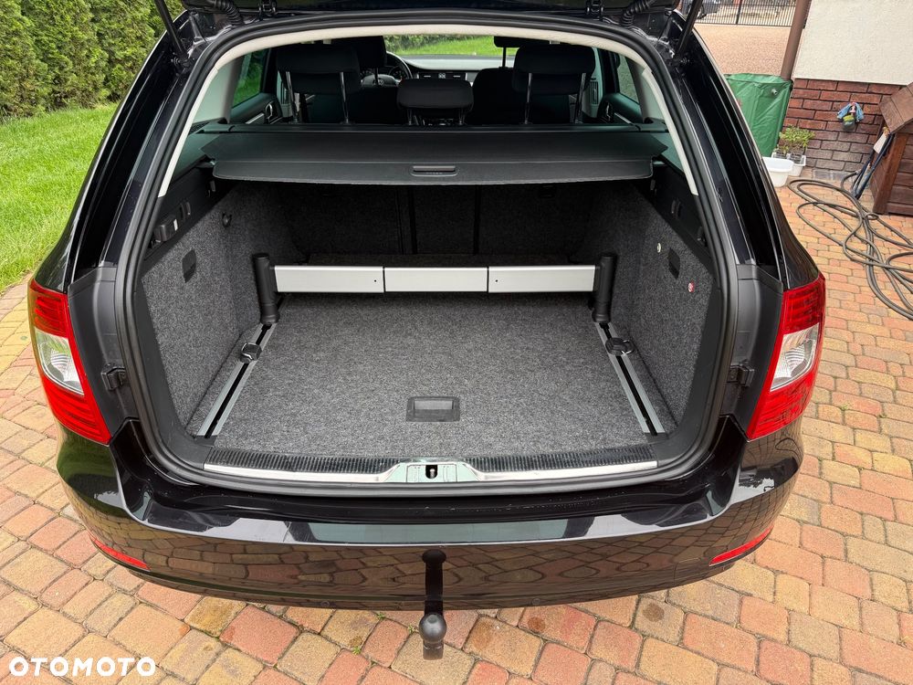 Skoda Superb 2.0 TDI Business DSG - 21
