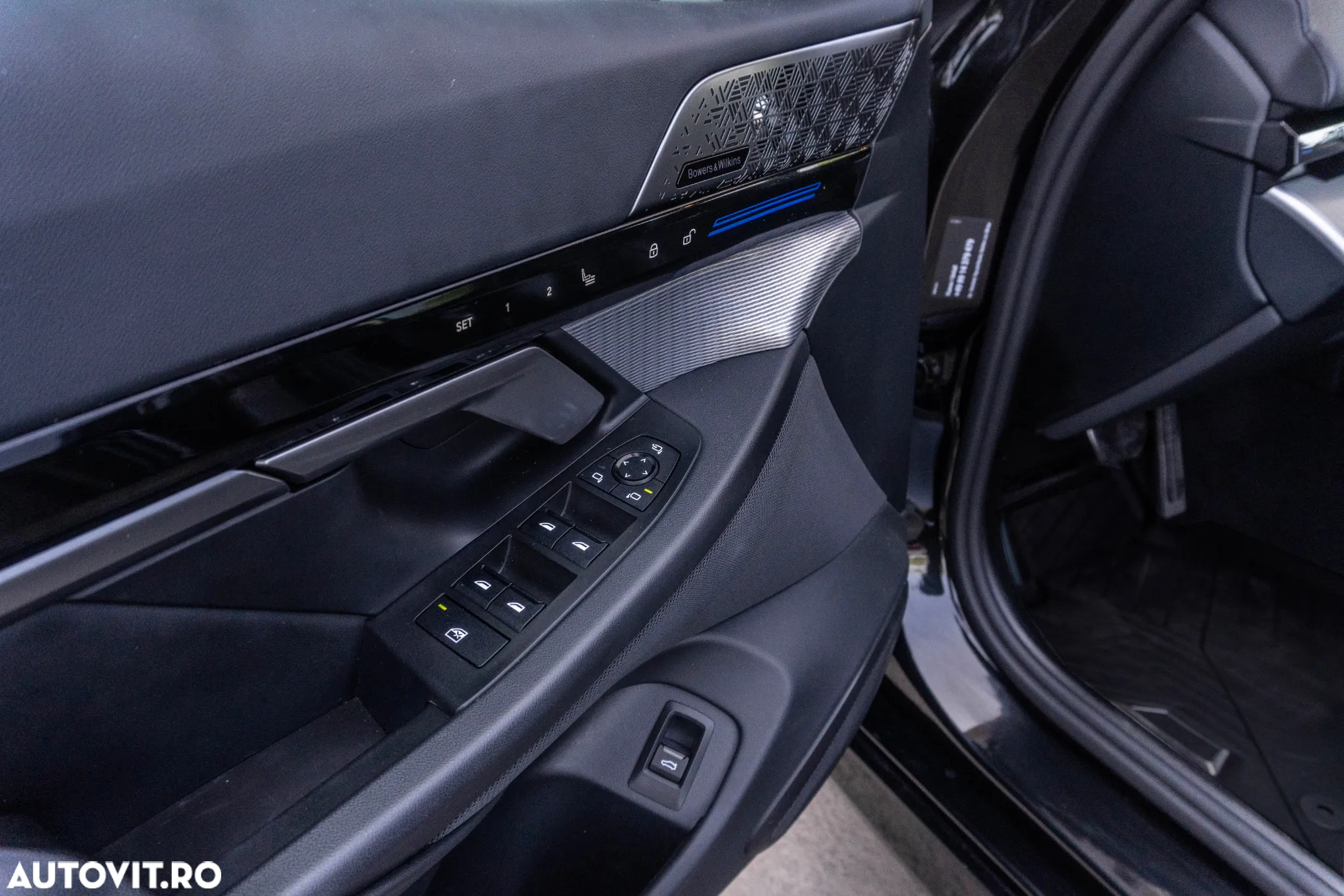 BMW Seria 5 520i Touring Aut. - 26