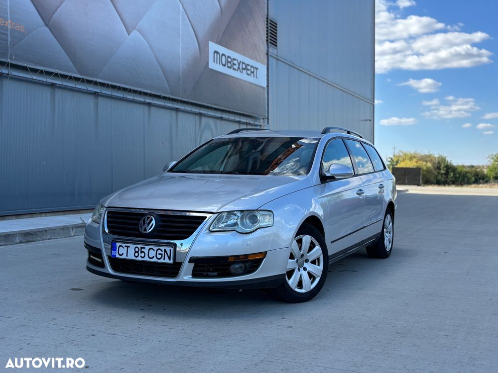 Volkswagen Passat - 1